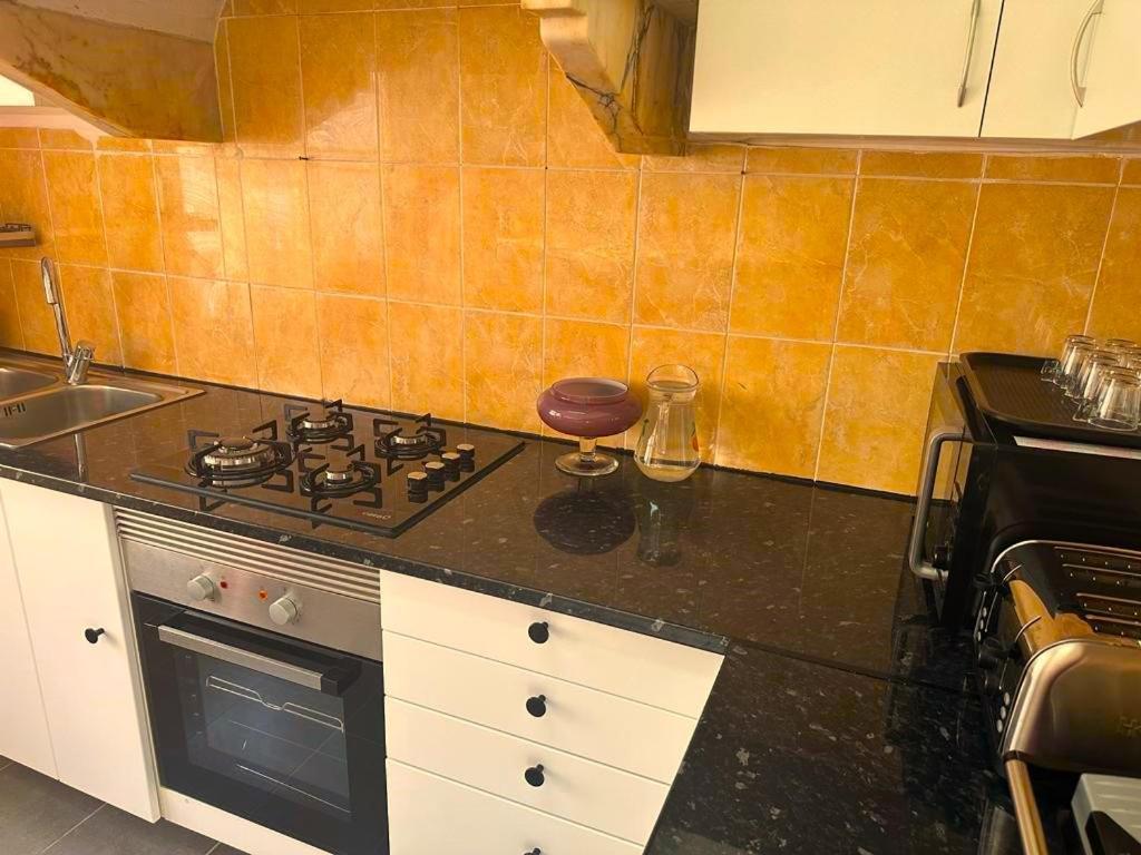 Lisabonna Guest House أمادورا المظهر الخارجي الصورة