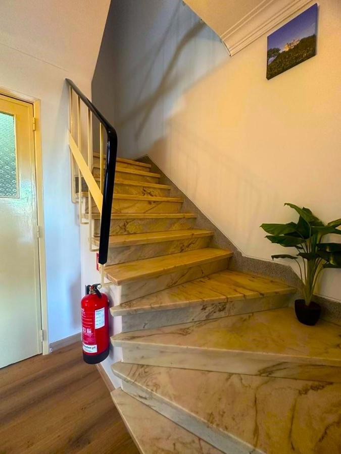 Lisabonna Guest House أمادورا المظهر الخارجي الصورة
