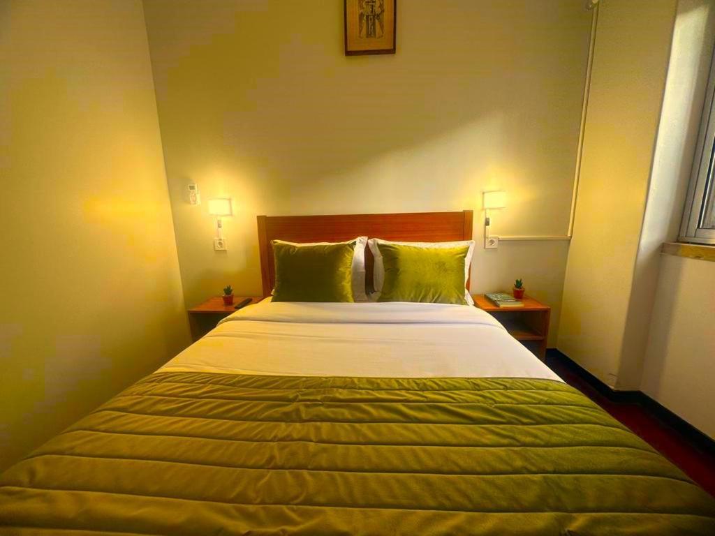 Lisabonna Guest House أمادورا المظهر الخارجي الصورة