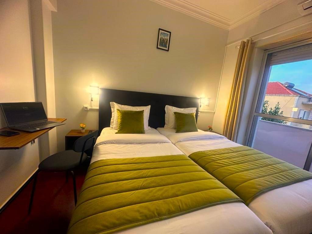 Lisabonna Guest House أمادورا المظهر الخارجي الصورة