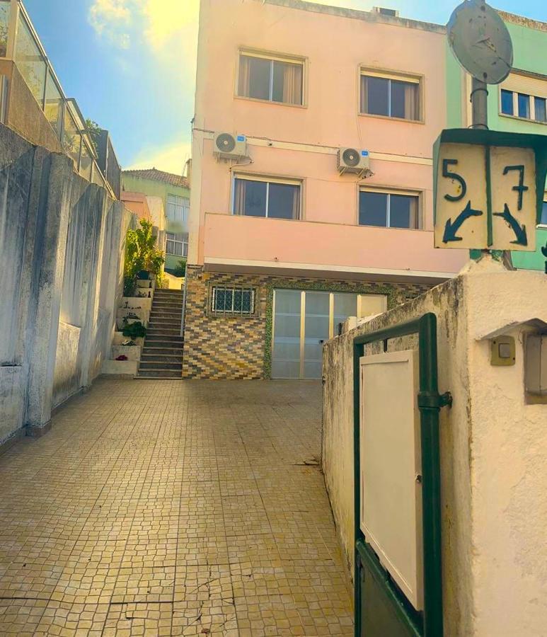 Lisabonna Guest House أمادورا المظهر الخارجي الصورة