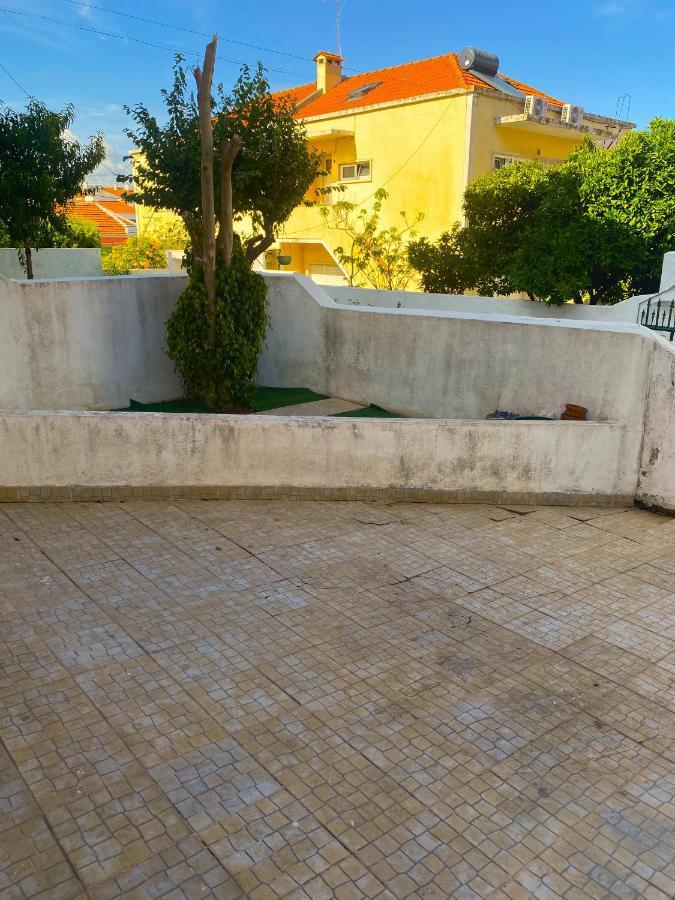 Lisabonna Guest House أمادورا المظهر الخارجي الصورة