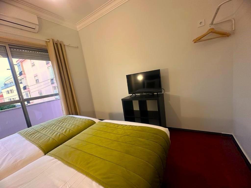 Lisabonna Guest House أمادورا المظهر الخارجي الصورة
