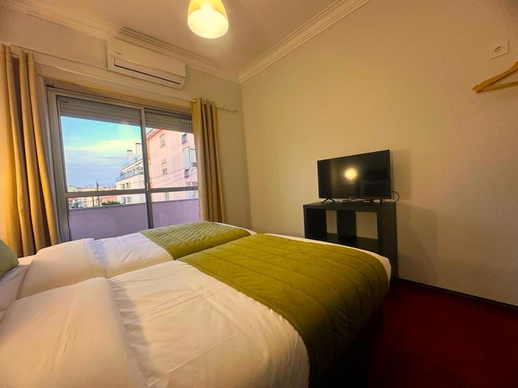 Lisabonna Guest House أمادورا المظهر الخارجي الصورة